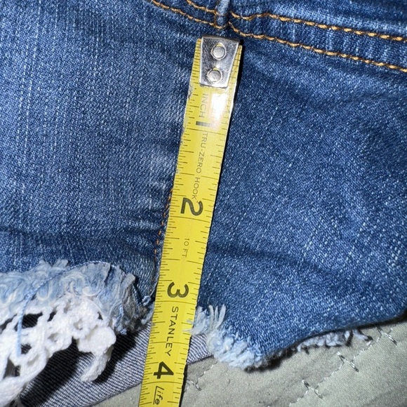 Torrid plus size distressed Jean Shorts with White Lace Trim. Size 22. GUC - Picture 4 of 11